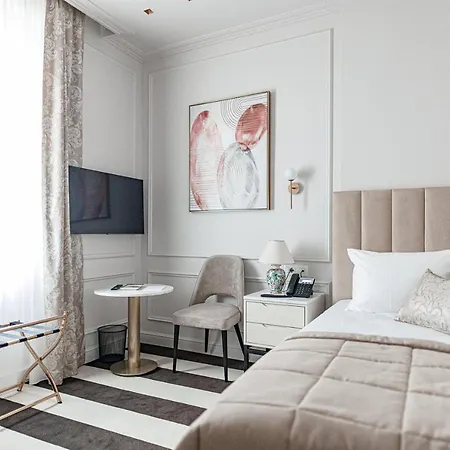 Balkan Hotel 4*